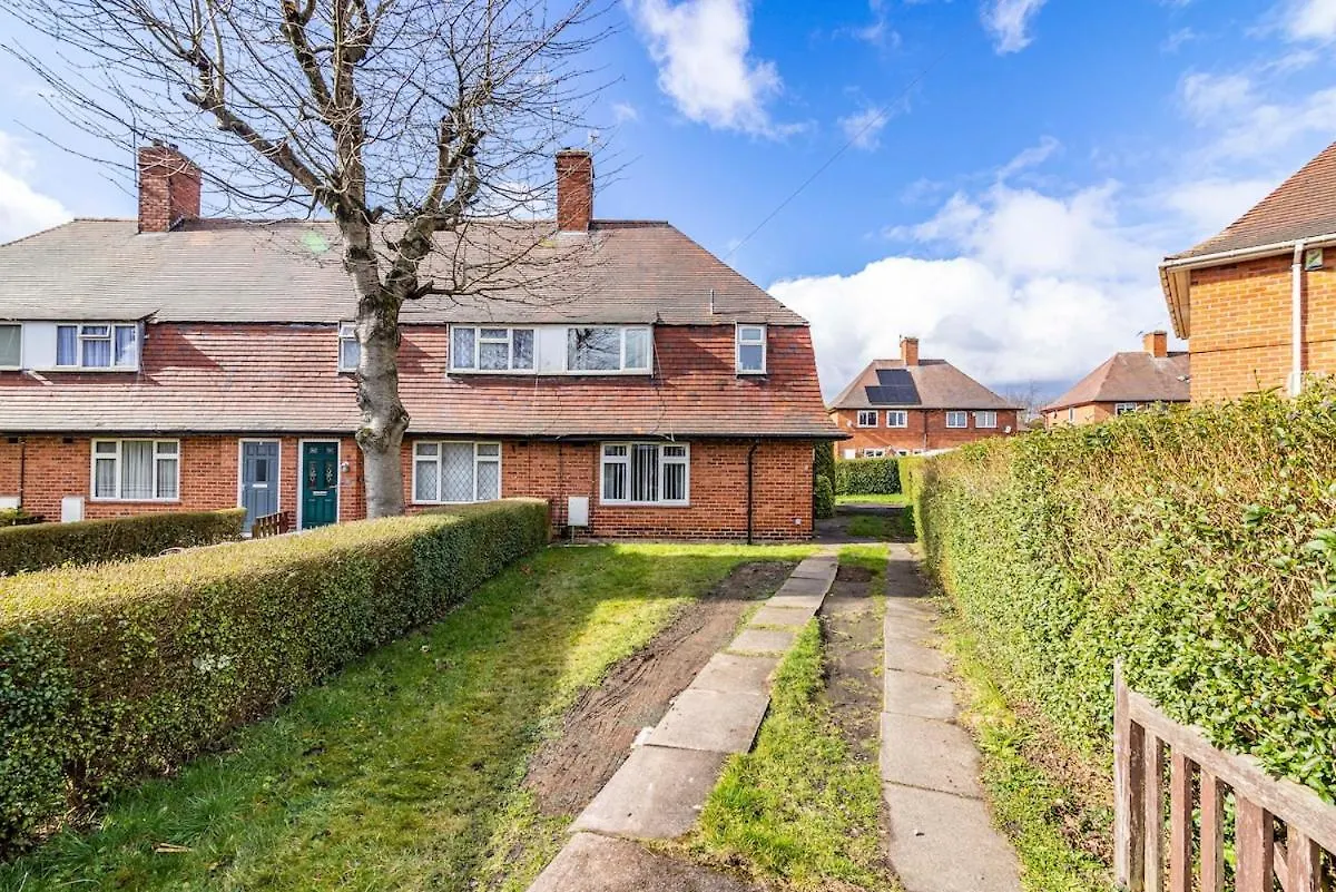 Entire Stylish Family Home With Free Parking Nottingham Villa